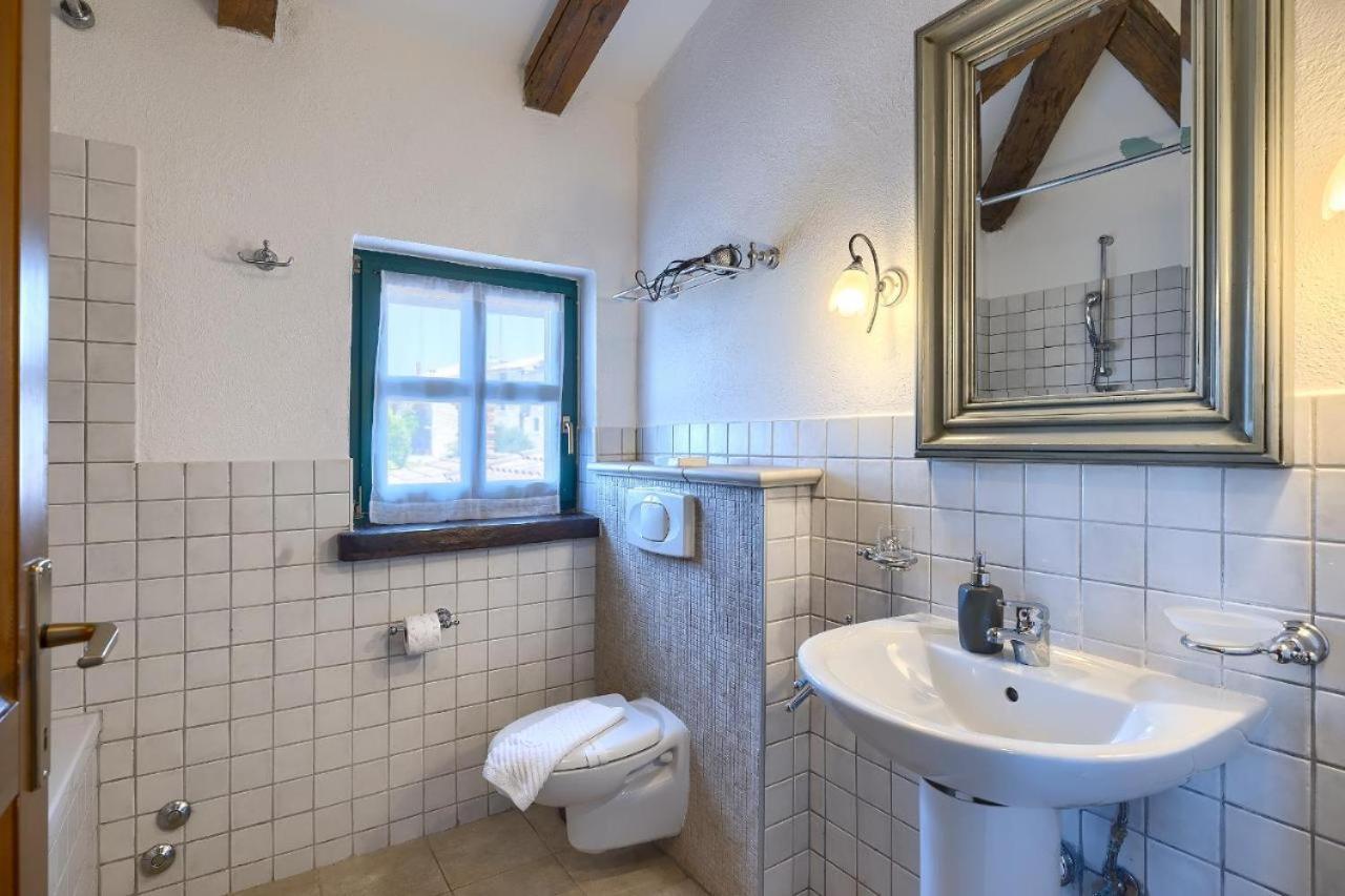Villa Leopoldo By Istrian Country Houses Barat  Ngoại thất bức ảnh