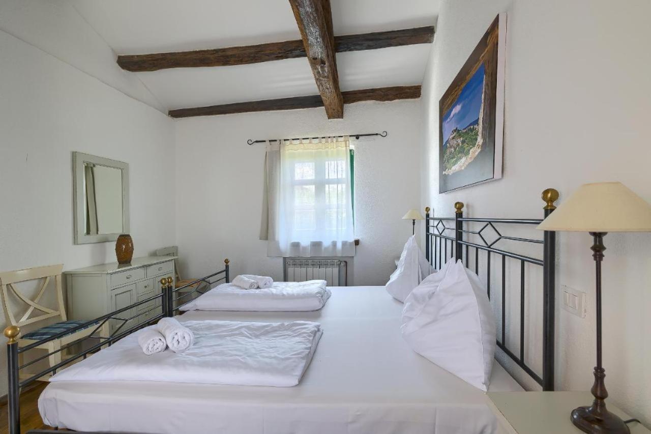 Villa Leopoldo By Istrian Country Houses Barat  Ngoại thất bức ảnh